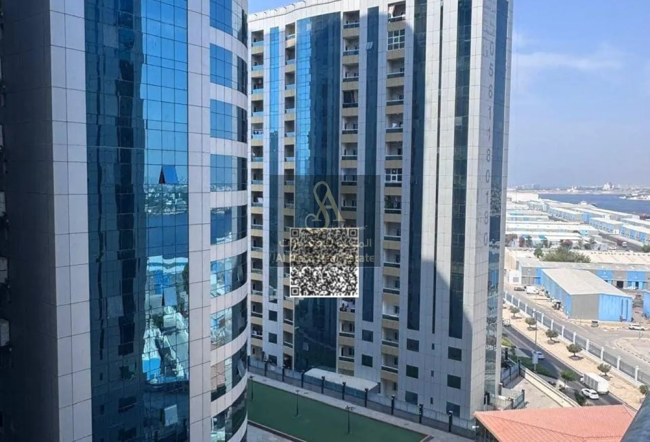 163705987 - Property Main Image
