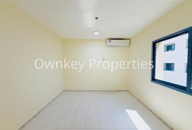 71903696 - صورة العقار 3