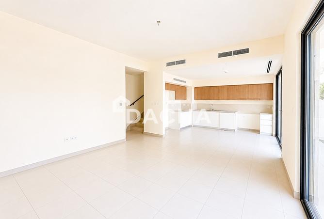 122453858 - Property Image 3