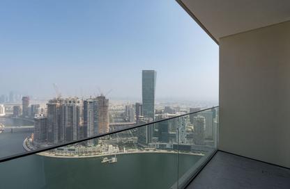 Apartment - 3 - 4 for rent in Peninsula Four - Peninsula - Business Bay - Dubai