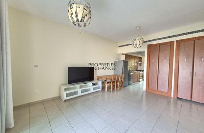 Apartment - Studio - 1 for rent in Al Arta 3 - Al Arta - Greens - Dubai