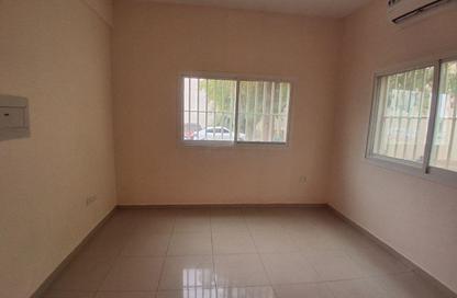 Apartment - Studio - 1 Bathroom for rent in Fire Station Road - Muwaileh - Sharjah