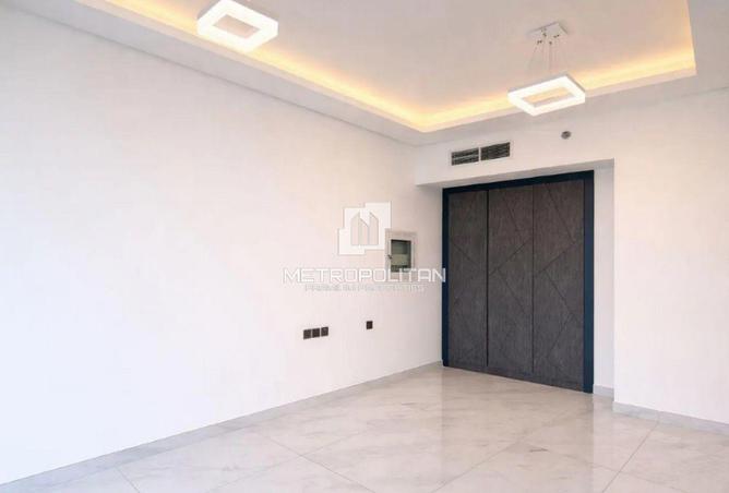 104673296 - Property Image 2