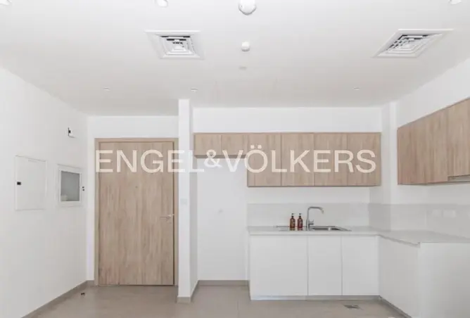 146421992 - Property Image 3