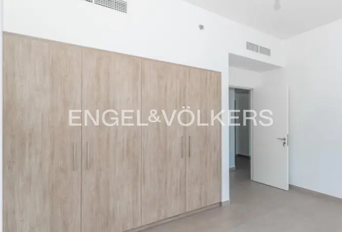 146421992 - Property Image 2