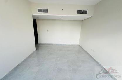 Apartment - 1 Bedroom - 2 Bathrooms for rent in Muwaileh 29 Building - Muwaileh - Sharjah