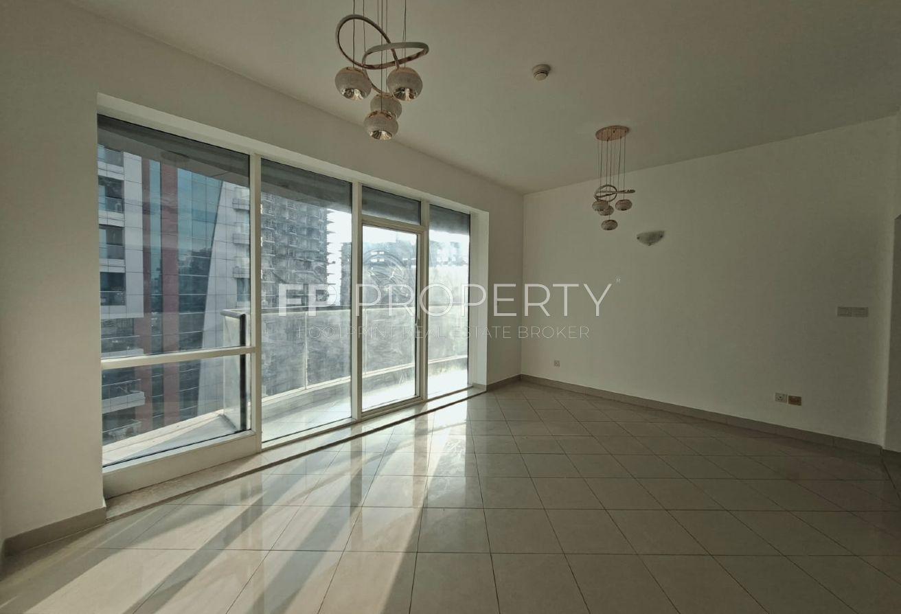 Higher Floor | Bright | Ready to Move photo 4