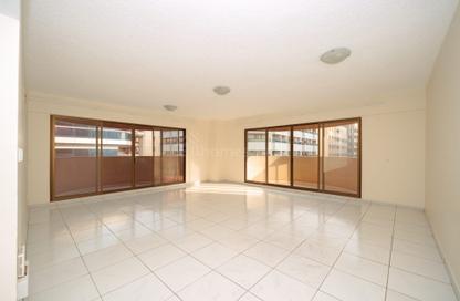 Apartment - 2 - 2 for rent in Silver Sands 1 - Al Mankhool - Bur Dubai - Dubai