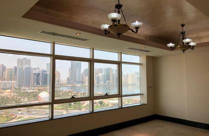 Apartment - 3 Bedrooms - 4 Bathrooms for sale in Al Majaz 2 - Al Majaz - Sharjah