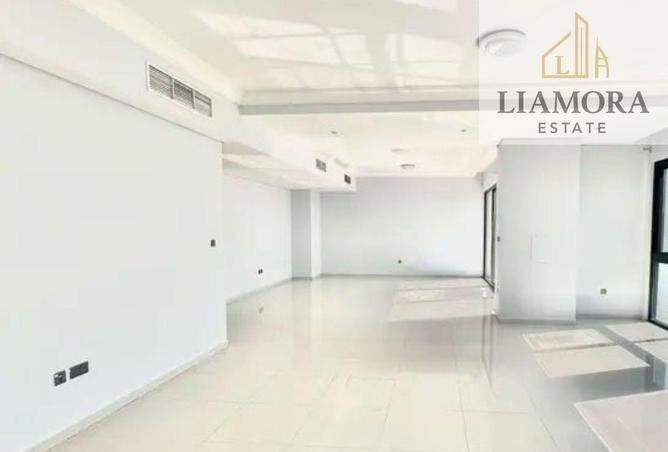 82793282 - Property Image 2