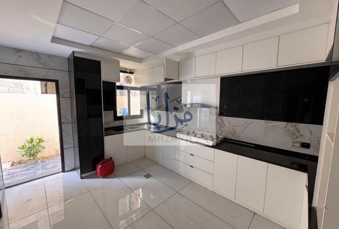 108168005 - Property Image 2