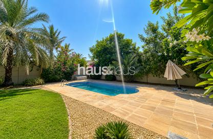 Villa - 4 Bedrooms - 6 Bathrooms for rent in District 4 - Jumeirah Park - Dubai Villa - 4 Bedrooms - 6 Bathrooms for rent in District 4 - Jumeirah Park - Dubai