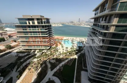 Apartment - 3 Bedrooms - 3 Bathrooms for sale in Serenia Living Tower 2 - Serenia Living - Palm Jumeirah - Dubai
