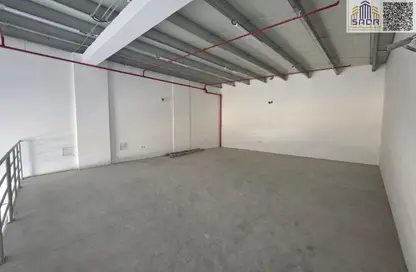Warehouse - Studio - 1 Bathroom for rent in Al Jurf 3 - Al Jurf - Ajman Downtown - Ajman