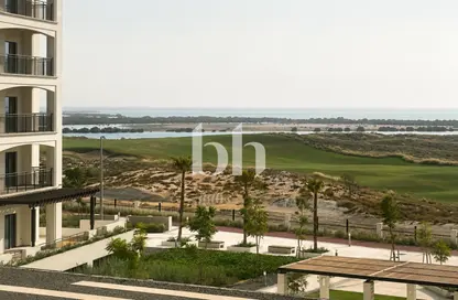 Apartment - 1 Bathroom for rent in Views F - Yas Golf Collection - Yas Island - Abu Dhabi
