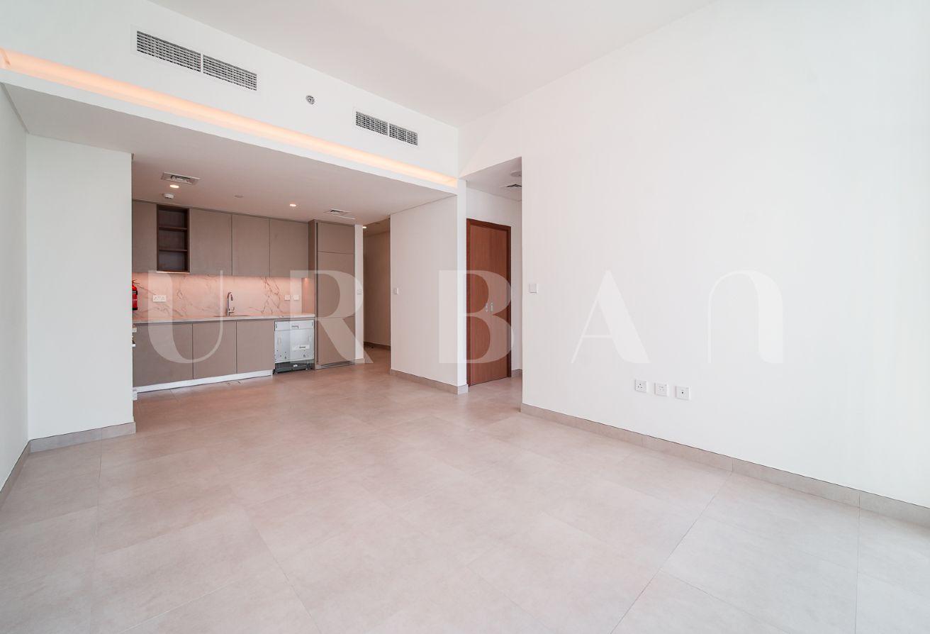 Brand New | Never Lived In | Building Specialist photo 4