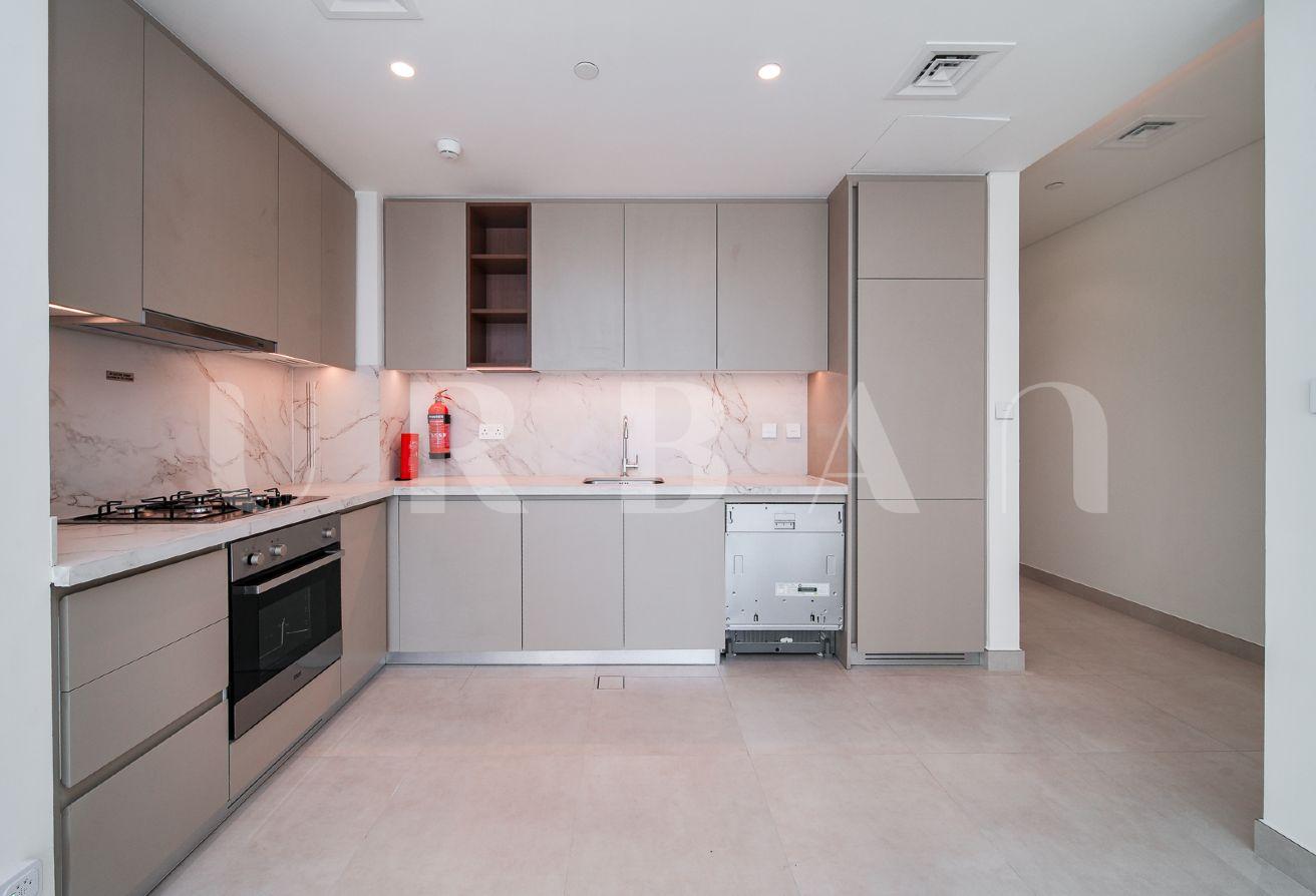 Brand New | Never Lived In | Building Specialist photo 9