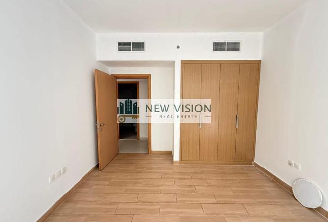 71104802 - Property Main Image