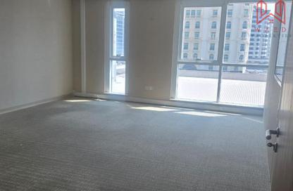 Office Space - Studio - 1 for rent in Port Saeed Building - Port Saeed - Deira - Dubai