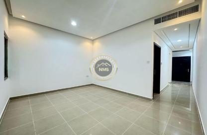 Apartment - 1 - 2 for rent in Hadbat Al Zafranah - Muroor Area - Abu Dhabi