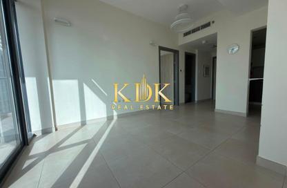 Apartment - 1 Bedroom - 2 Bathrooms for rent in Central Park Tower - District 12 - Jumeirah Village Circle - Dubai