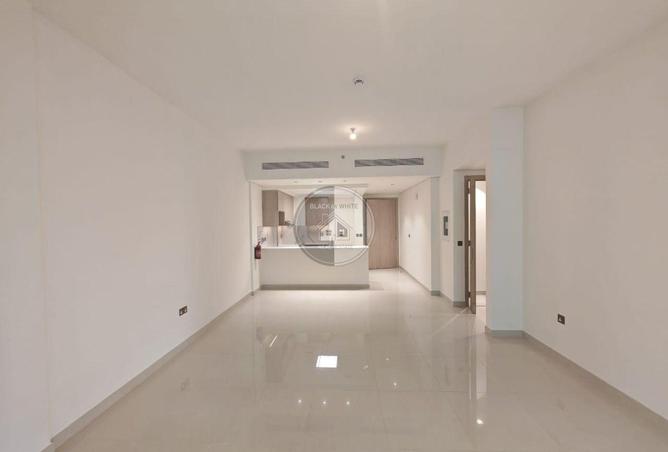 101693880 - Property Image 2