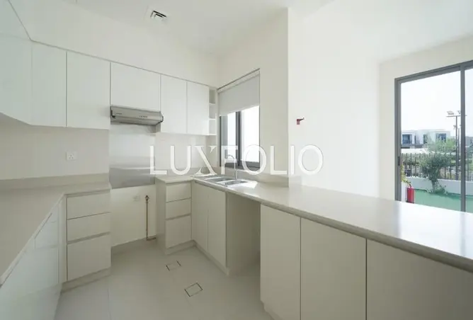 106405777 - Property Image 3
