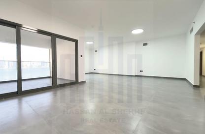 Apartment - 4 Bedrooms - 6 Bathrooms for rent in Safia Tower - Al Majaz 3 - Al Majaz - Sharjah Apartment - 4 Bedrooms - 6 Bathrooms for rent in Safia Tower - Al Majaz 3 - Al Majaz - Sharjah