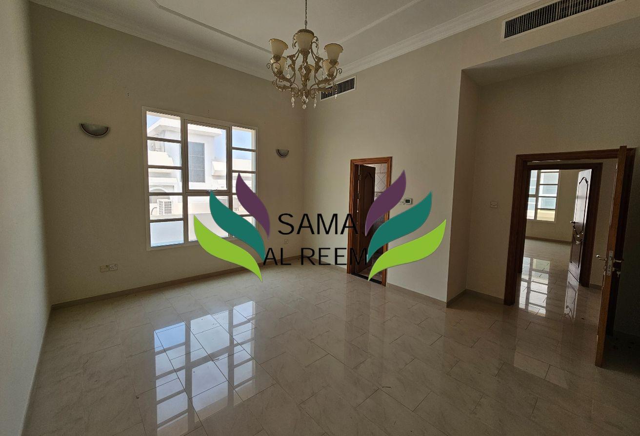 Spacious 5Bed Study Villa| Maid |Driver | Jumeirah photo 22