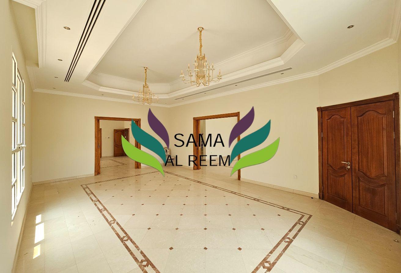 Spacious 5Bed Study Villa| Maid |Driver | Jumeirah photo 6