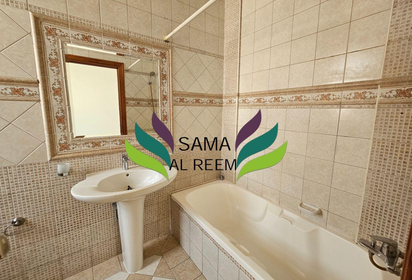 Spacious 5Bed Study Villa| Maid |Driver | Jumeirah photo 23