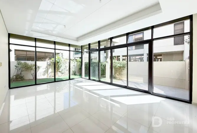 146421905 - Property Image 2