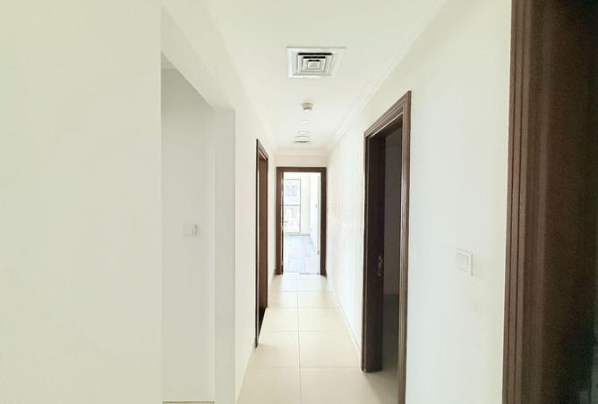 103709806 - Property Image 3