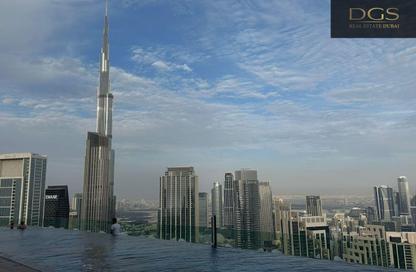 Apartment - 1 Bedroom - 2 Bathrooms for rent in Paramount Tower Hotel  and  Residences - Business Bay - Dubai