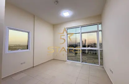 Apartment - 1 Bedroom - 2 Bathrooms for sale in Silicon Gates 4 - Silicon Gates - Dubai Silicon Oasis - Dubai Apartment - 1 Bedroom - 2 Bathrooms for sale in Silicon Gates 4 - Silicon Gates - Dubai Silicon Oasis - Dubai