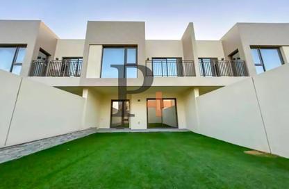 Villa - 3 - 4 for rent in Parkside 3 - Emaar South - Dubai South (Dubai World Central) - Dubai Villa - 3 - 4 for rent in Parkside 3 - Emaar South - Dubai South (Dubai World Central) - Dubai