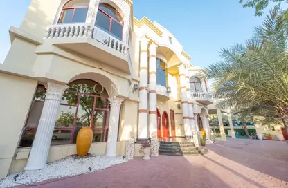 Villa for rent in Sector E - Emirates Hills - Dubai