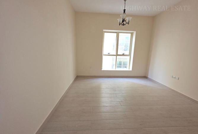 93138923 - Property Image 3
