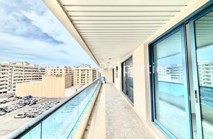 Apartment - 3 Bedrooms - 3 Bathrooms for rent in Emerald Mankhool 1 - Mankhool - Bur Dubai - Dubai