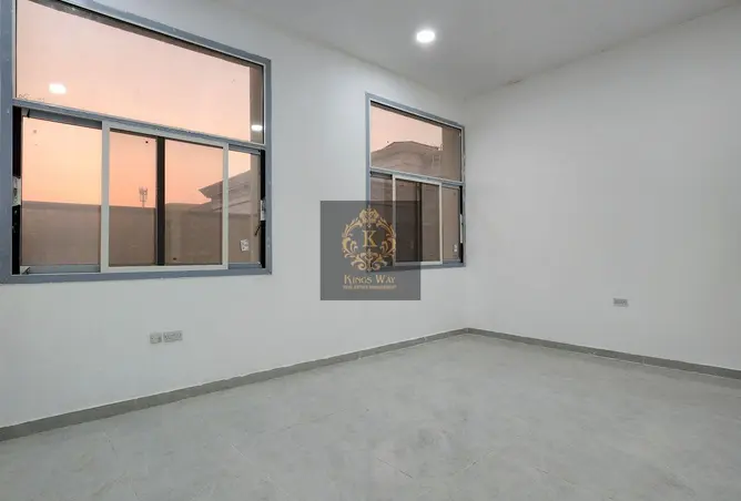 156921376 - Property Image 3
