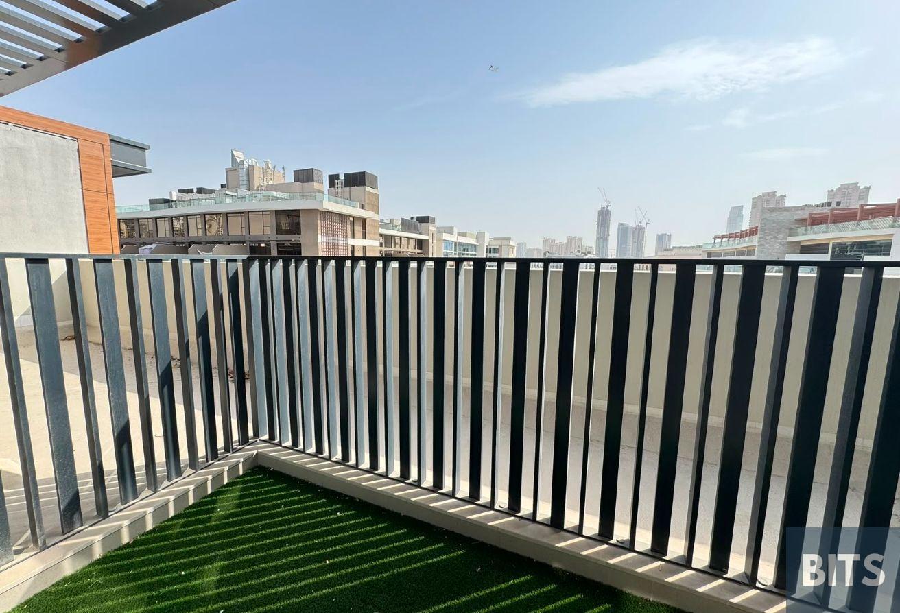 FULLY FURNISHED | MODERN UNIT | PRIME LOCATION photo 13