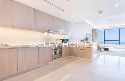 Apartment - 1 Bedroom - 2 Bathrooms for rent in The Palm Tower - Palm Jumeirah - Dubai