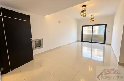 Apartment - 2 Bedrooms - 2 Bathrooms for rent in SG Muwaileh Building - Muwaileh - Sharjah