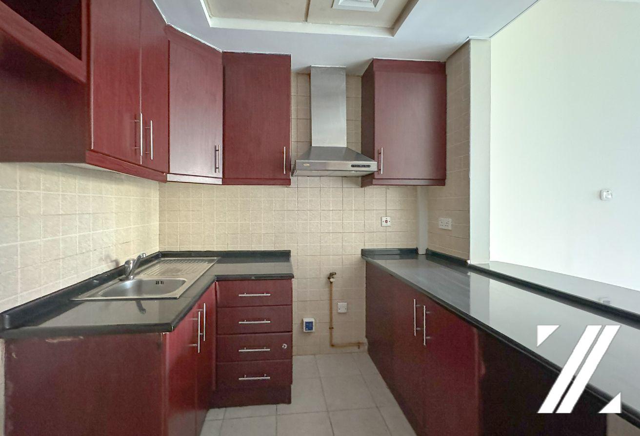 Spacious Studio | Prime Location | Well-Maintained photo 9