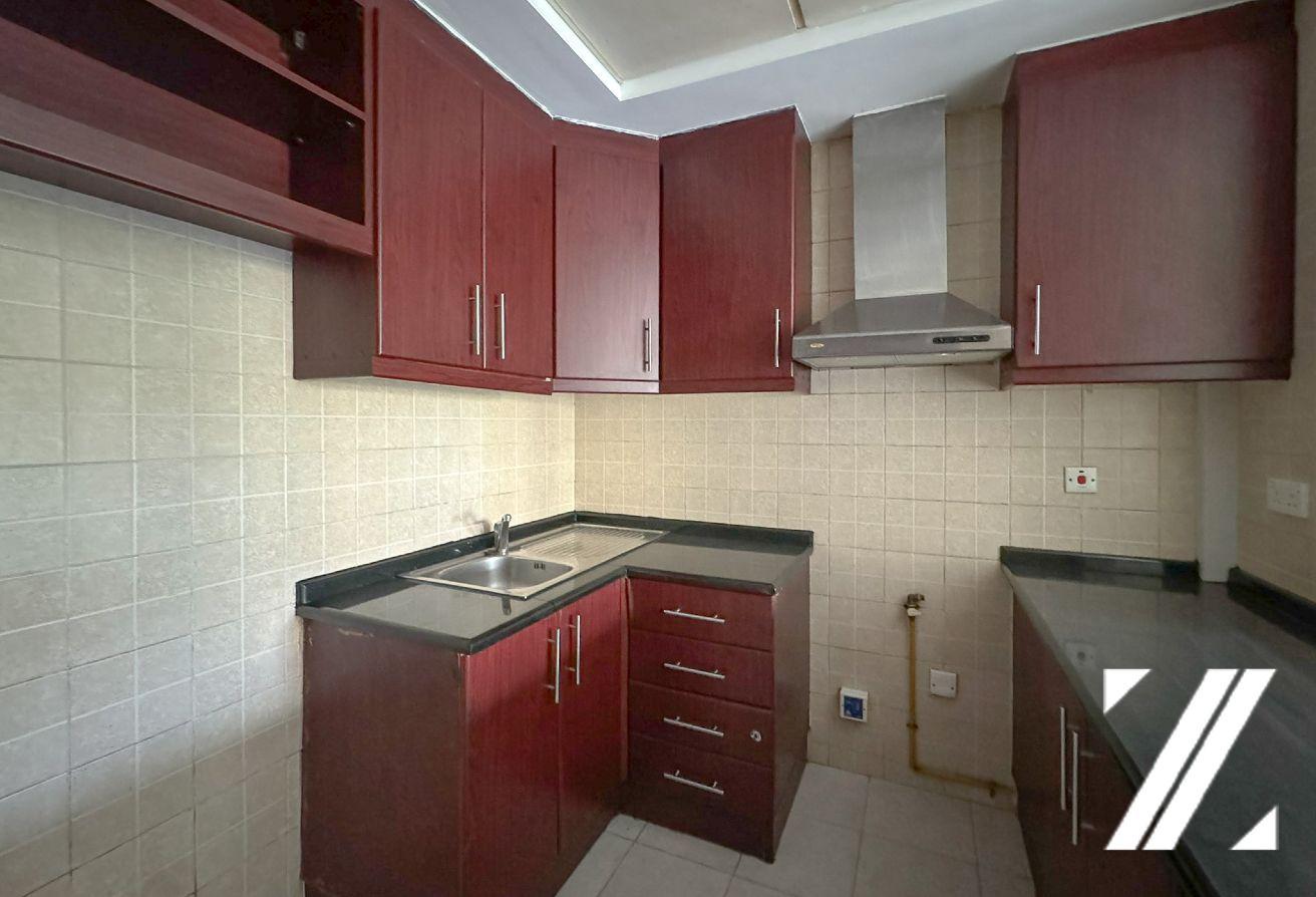 Spacious Studio | Prime Location | Well-Maintained photo 10