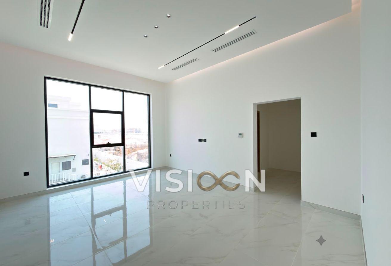 Luxury 5-Bedroom Villa I Modern Villa photo 6