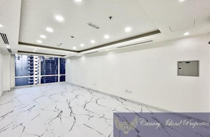 Office Space - Studio for rent in Tamani Art Tower - Business Bay - Dubai