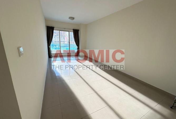 Upgraded One Bedroom || Lakepoint Tower JLT photo 3