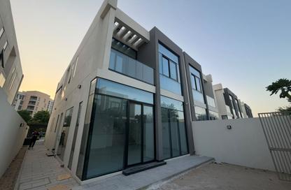 Villa - 4 - 5 for sale in Al Zahia - Muwaileh Commercial - Sharjah