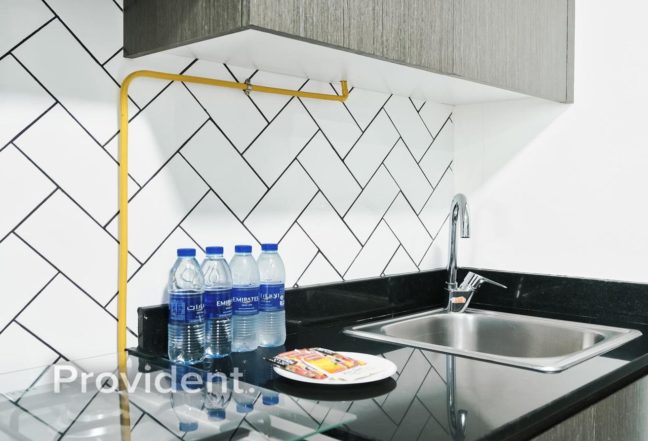 Elegant Studio Apartment | Fully Furnished photo 8